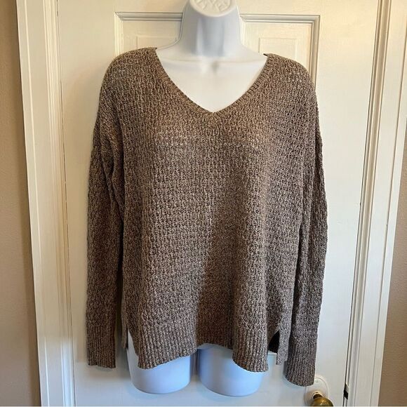 🦅 American Eagle tan knit sweater - Picture 7 of 7
